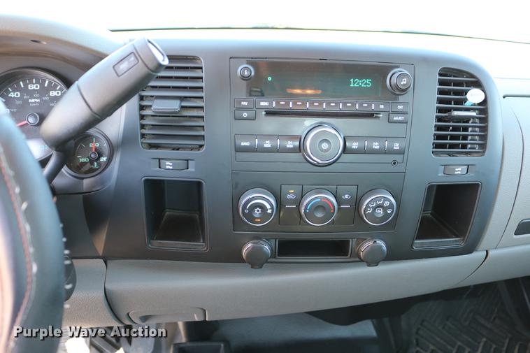 image for item DC3503 2008 Chevrolet Silverado 1500 Ext. Cab pickup truck