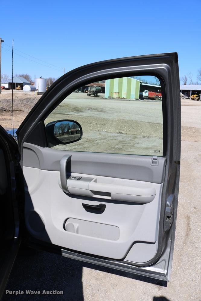 image for item DC3503 2008 Chevrolet Silverado 1500 Ext. Cab pickup truck