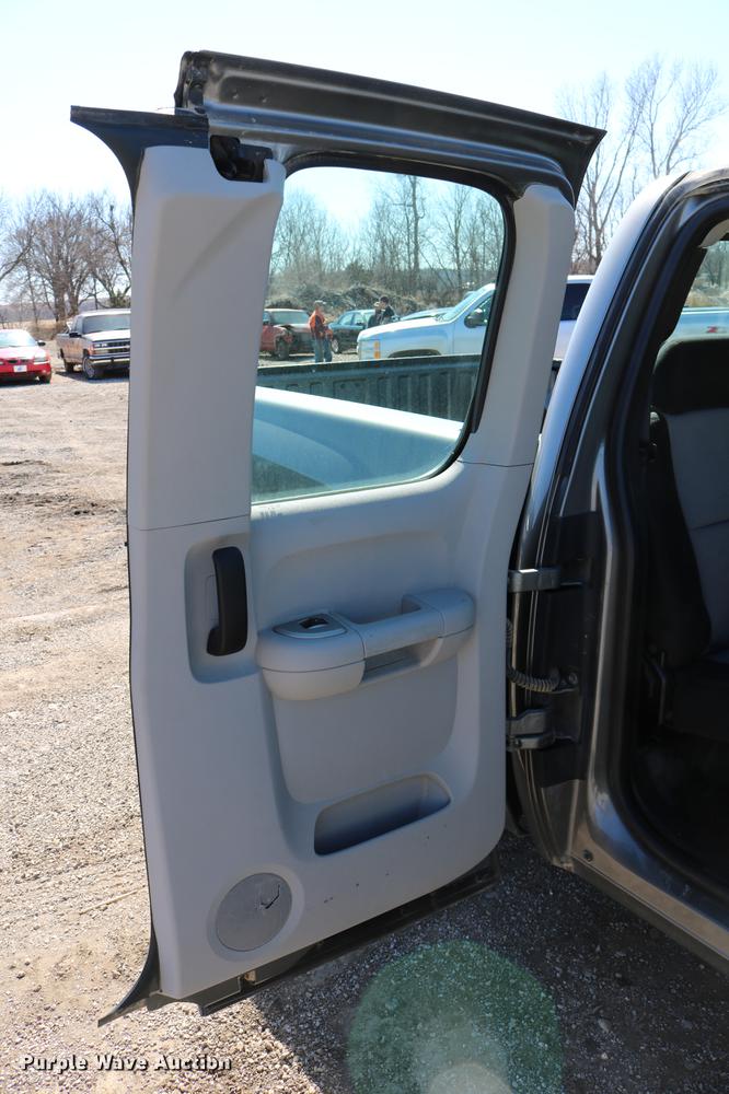 image for item DC3503 2008 Chevrolet Silverado 1500 Ext. Cab pickup truck