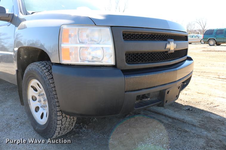 image for item DC3503 2008 Chevrolet Silverado 1500 Ext. Cab pickup truck