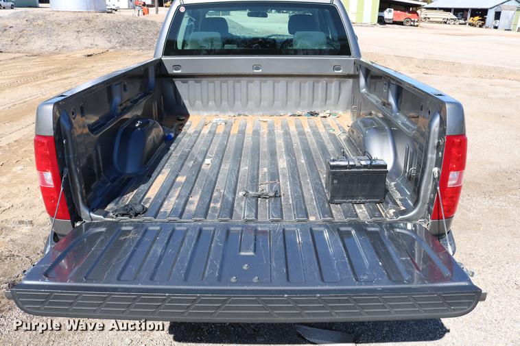 image for item DC3503 2008 Chevrolet Silverado 1500 Ext. Cab pickup truck
