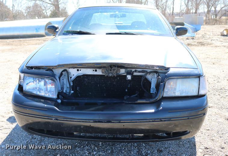 image for item DC3504 1998 Ford Crown Victoria Police Interceptor