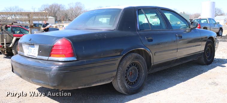 image for item DC3504 1998 Ford Crown Victoria Police Interceptor