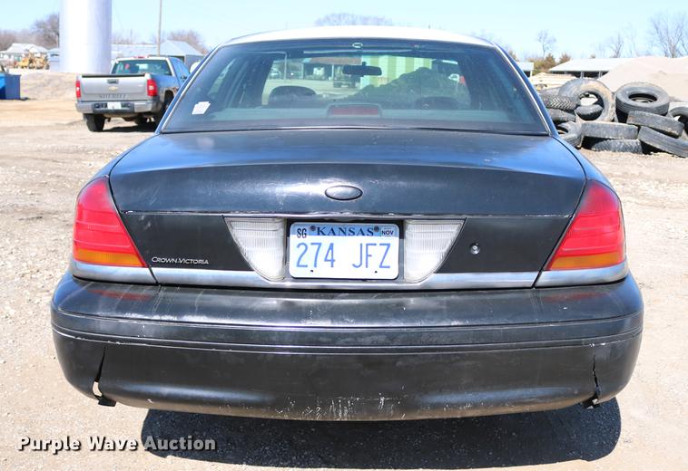 image for item DC3504 1998 Ford Crown Victoria Police Interceptor