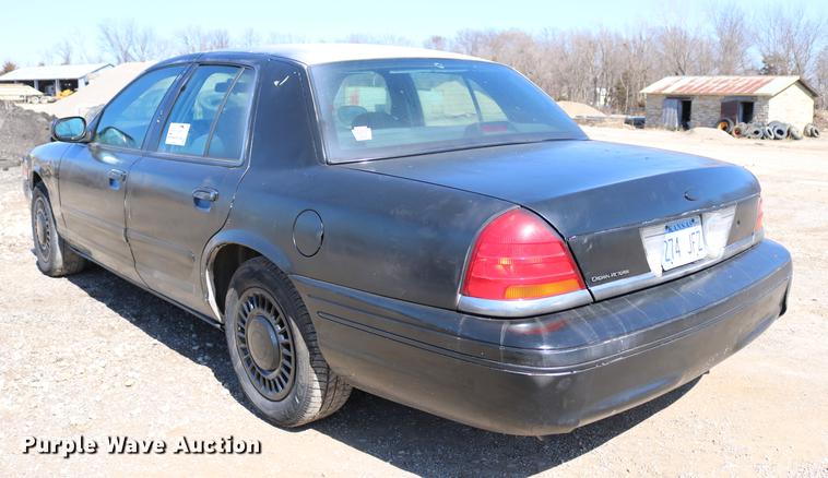 image for item DC3504 1998 Ford Crown Victoria Police Interceptor