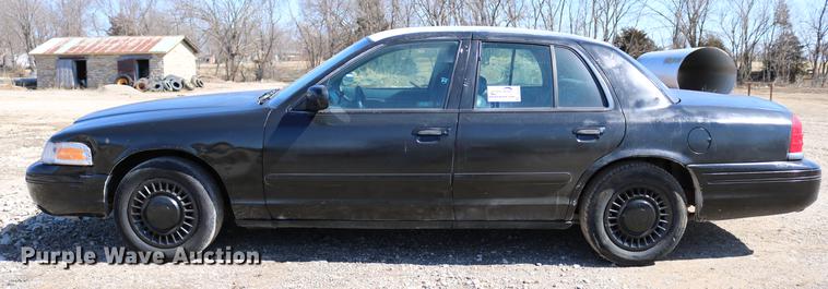 image for item DC3504 1998 Ford Crown Victoria Police Interceptor