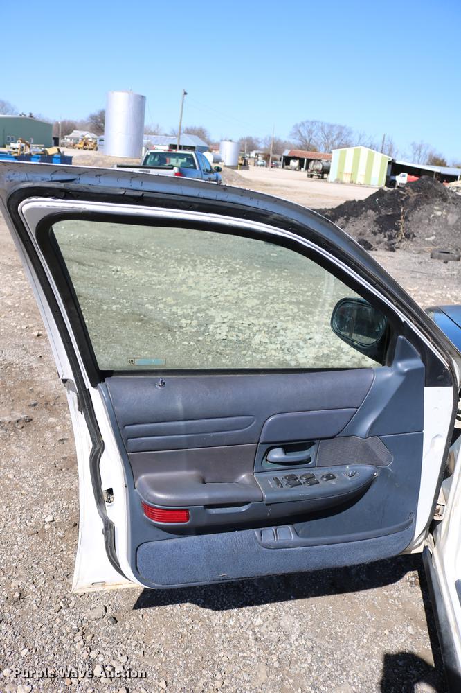 image for item DC3504 1998 Ford Crown Victoria Police Interceptor