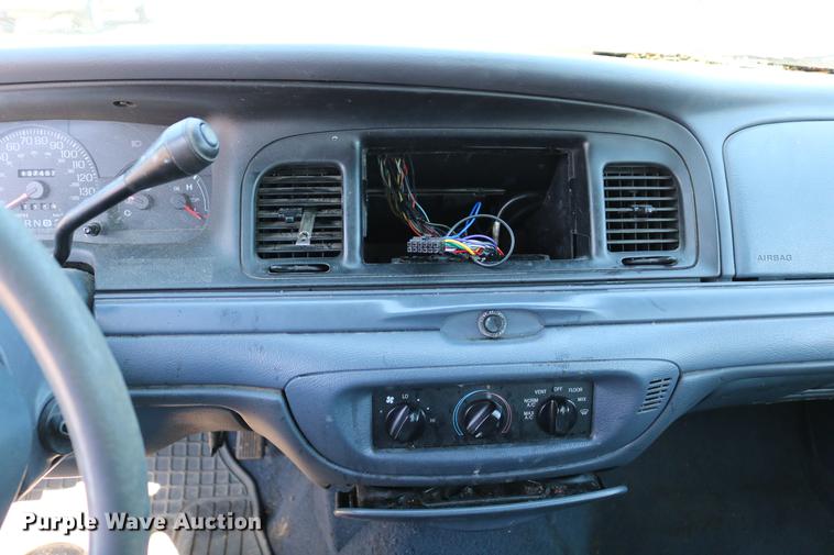 image for item DC3504 1998 Ford Crown Victoria Police Interceptor