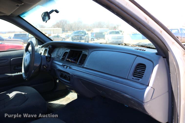 image for item DC3504 1998 Ford Crown Victoria Police Interceptor