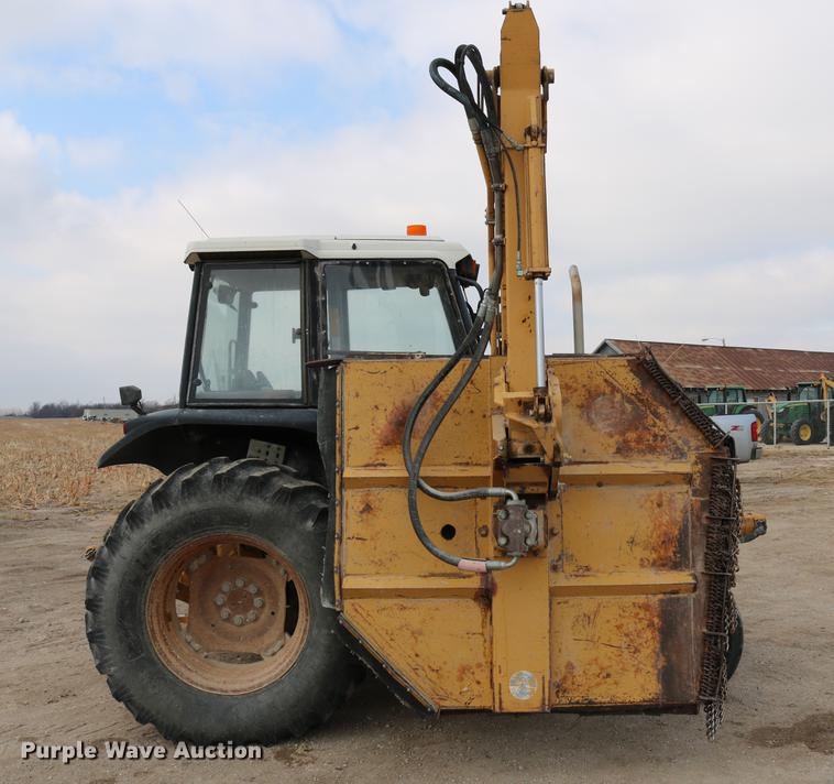 image for item DC3533 1998 New Holland TS110 tractor