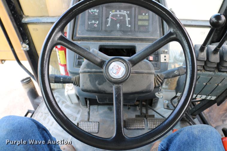 image for item DC3533 1998 New Holland TS110 tractor