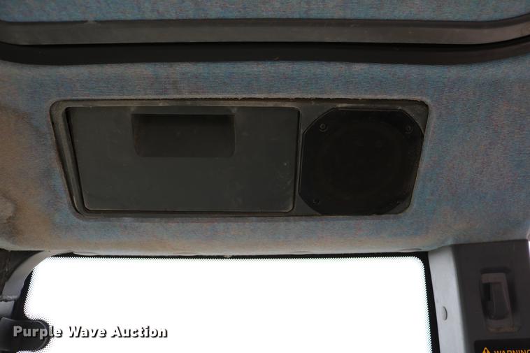 image for item DC3533 1998 New Holland TS110 tractor