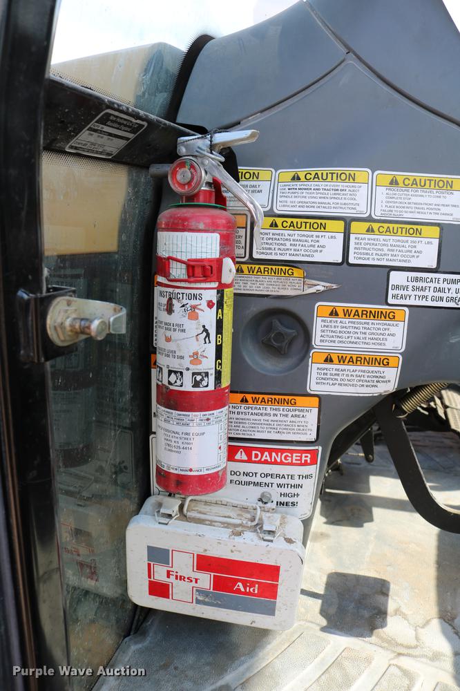 image for item DC3533 1998 New Holland TS110 tractor