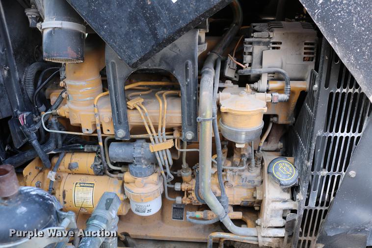 image for item DC3533 1998 New Holland TS110 tractor