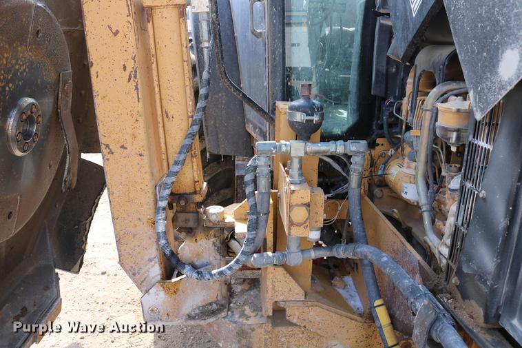 image for item DC3533 1998 New Holland TS110 tractor