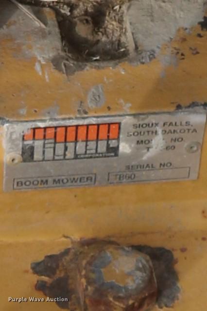 image for item DC3533 1998 New Holland TS110 tractor