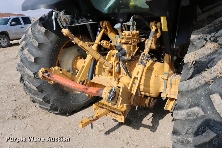 image for item DC3533 1998 New Holland TS110 tractor