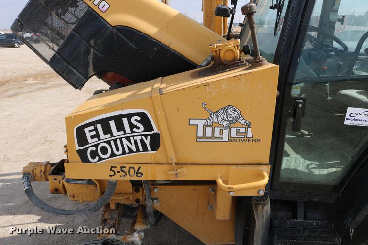 image for item DC3533 1998 New Holland TS110 tractor