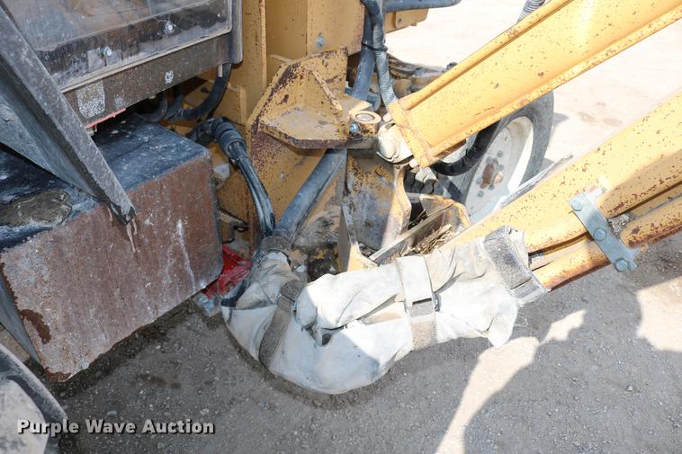 image for item DC3533 1998 New Holland TS110 tractor