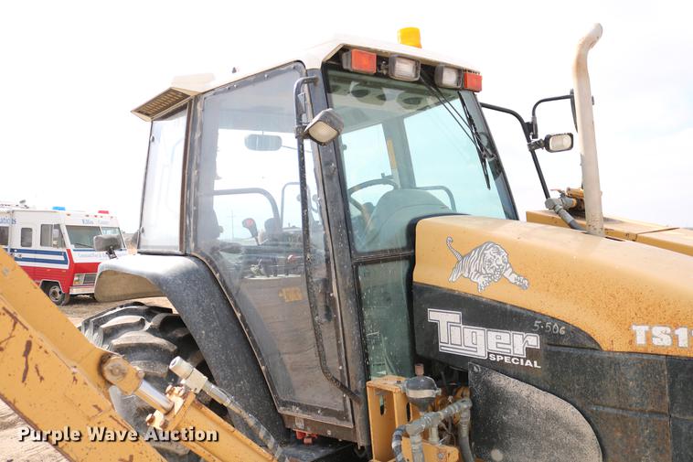 image for item DC3533 1998 New Holland TS110 tractor