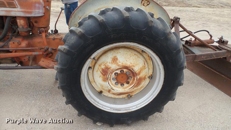 image for item DC4247 Ford 601 Workmaster tractor