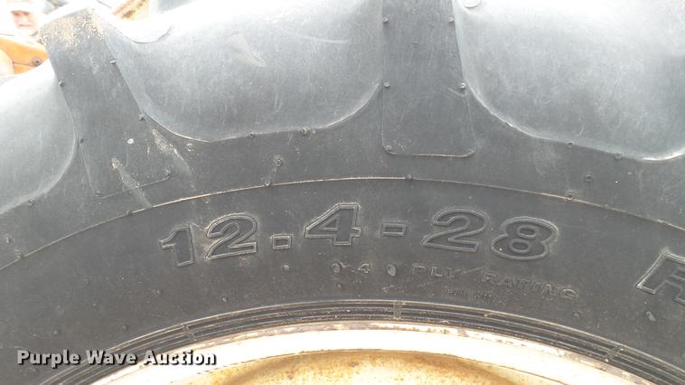 image for item DC4247 Ford 601 Workmaster tractor