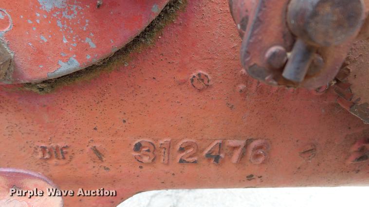 image for item DC4247 Ford 601 Workmaster tractor
