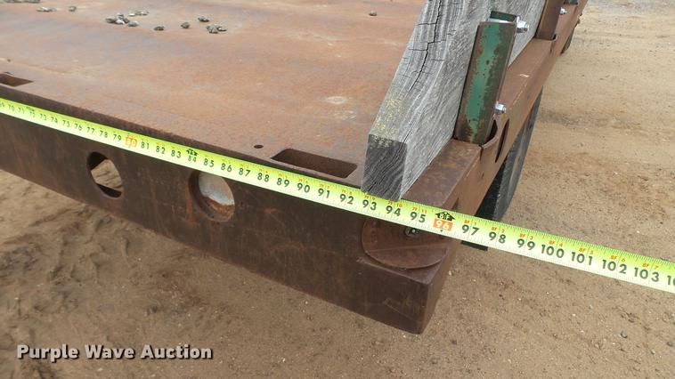 image for item DC4248 1974 Ford F600 flatbed truck