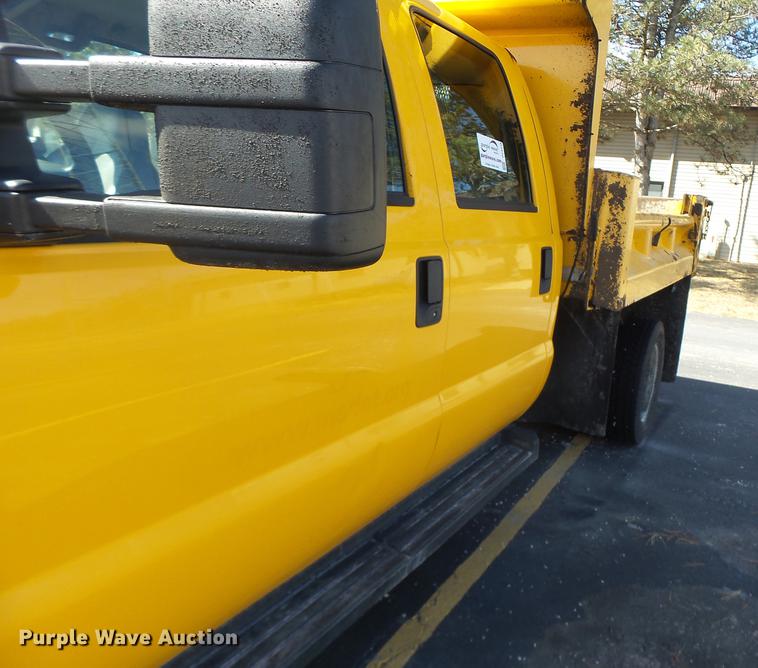 image for item DC4416 2008 Ford F550 Crew Cab dump truck