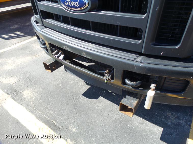 image for item DC4416 2008 Ford F550 Crew Cab dump truck