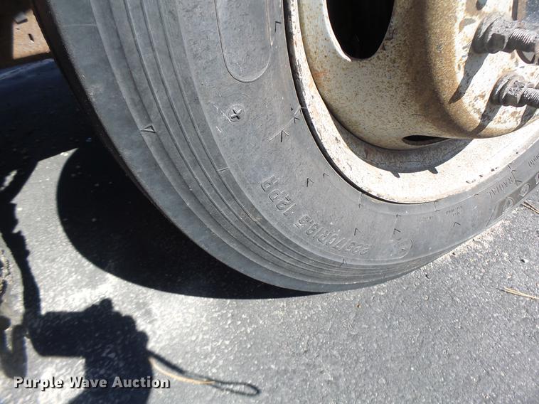 image for item DC4416 2008 Ford F550 Crew Cab dump truck