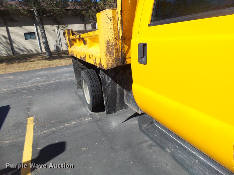 image for item DC4416 2008 Ford F550 Crew Cab dump truck