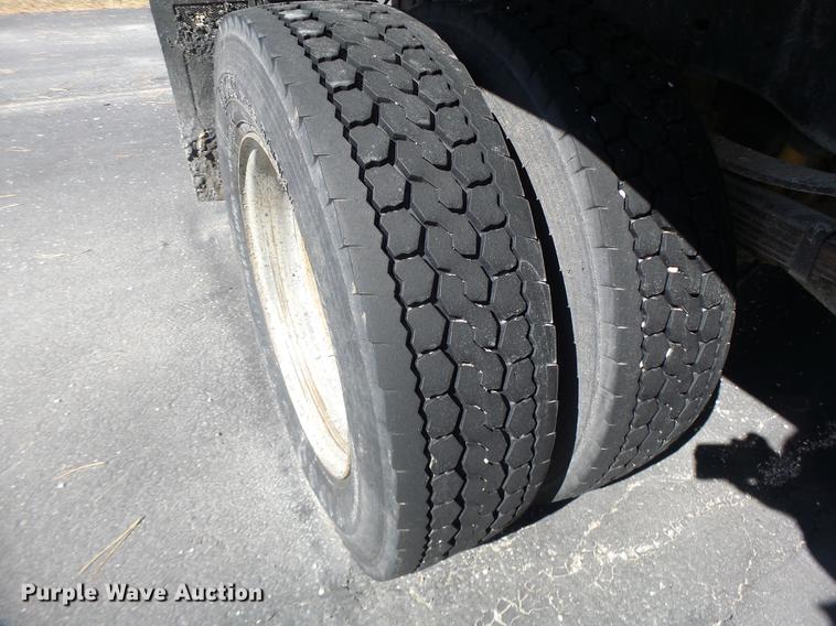 image for item DC4416 2008 Ford F550 Crew Cab dump truck