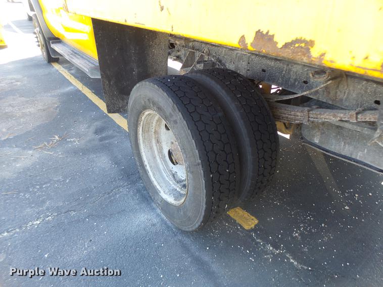 image for item DC4416 2008 Ford F550 Crew Cab dump truck