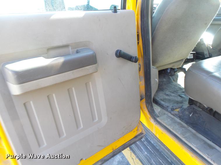 image for item DC4416 2008 Ford F550 Crew Cab dump truck