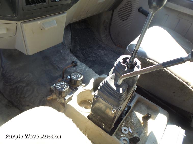 image for item DC4416 2008 Ford F550 Crew Cab dump truck