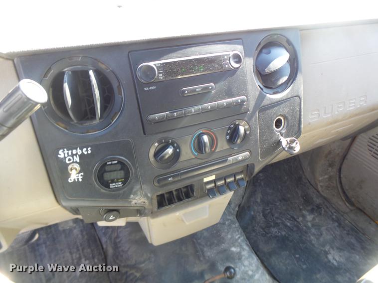 image for item DC4416 2008 Ford F550 Crew Cab dump truck