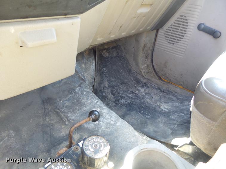 image for item DC4416 2008 Ford F550 Crew Cab dump truck