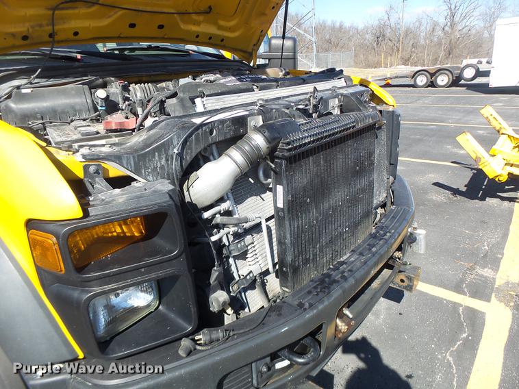 image for item DC4416 2008 Ford F550 Crew Cab dump truck