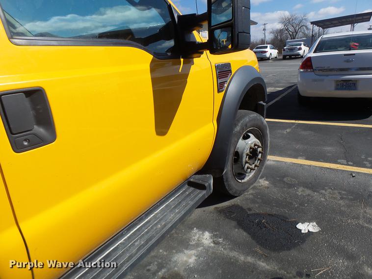 image for item DC4417 2008 Ford F550 Crew Cab flatbed dump truck