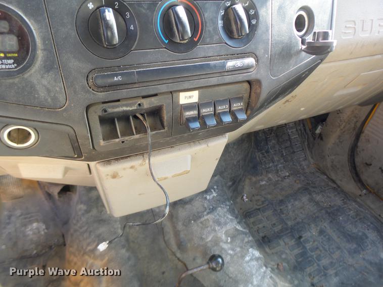 image for item DC4417 2008 Ford F550 Crew Cab flatbed dump truck