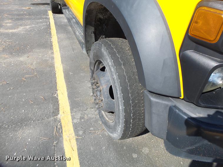 image for item DC4418 2008 Ford F550 Crew Cab flatbed dump truck