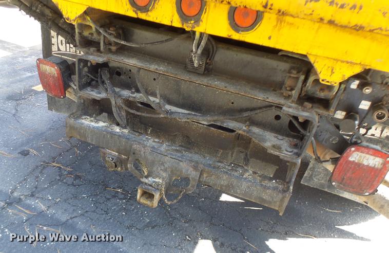 image for item DC4418 2008 Ford F550 Crew Cab flatbed dump truck