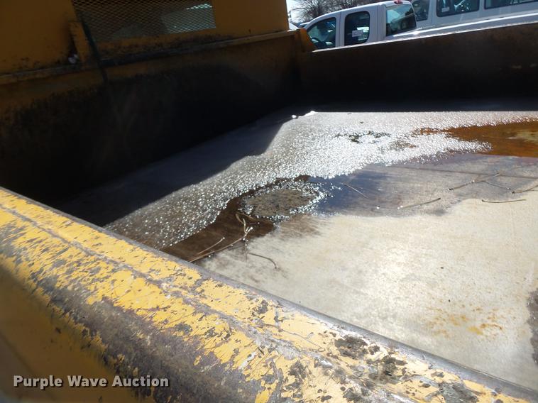 image for item DC4418 2008 Ford F550 Crew Cab flatbed dump truck