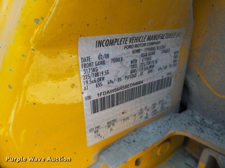 image for item DC4418 2008 Ford F550 Crew Cab flatbed dump truck