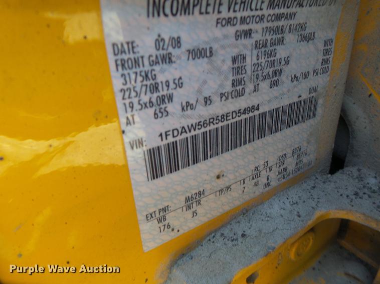 image for item DC4418 2008 Ford F550 Crew Cab flatbed dump truck