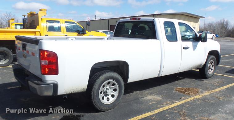 image for item DC4419 2007 Chevrolet Silverado 1500 Ext. Cab pickup truck