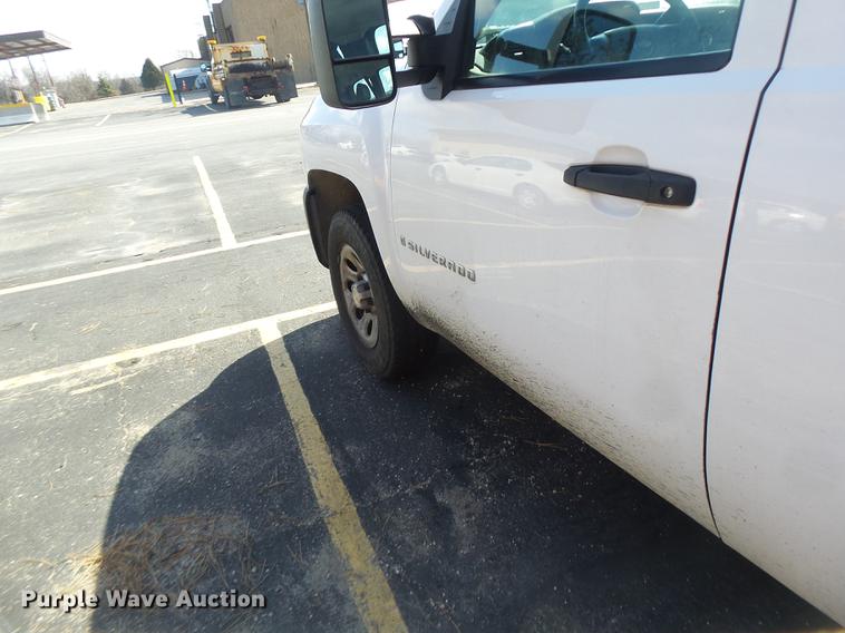 image for item DC4419 2007 Chevrolet Silverado 1500 Ext. Cab pickup truck