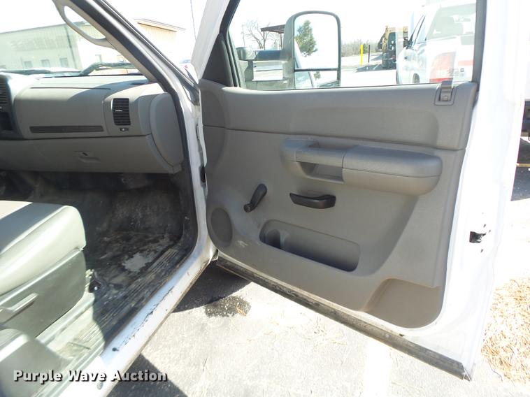 image for item DC4419 2007 Chevrolet Silverado 1500 Ext. Cab pickup truck