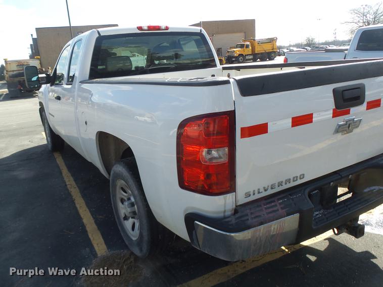 image for item DC4420 2007 Chevrolet Silverado 1500 Ext. Cab pickup truck